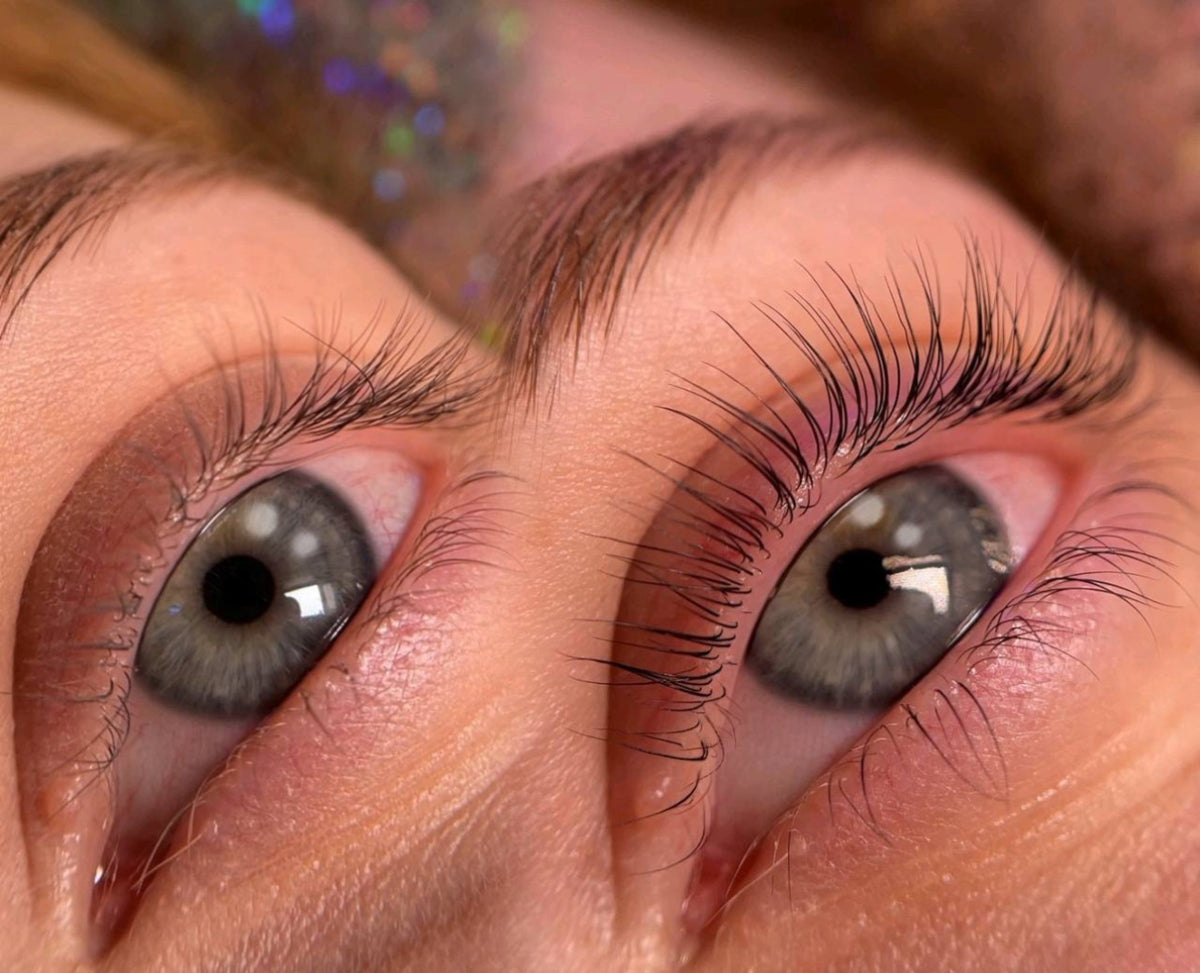 Formation Lash Lift ( rehaussement de cils ) en ligne 3-en-1 : classique, coréen & Unlift