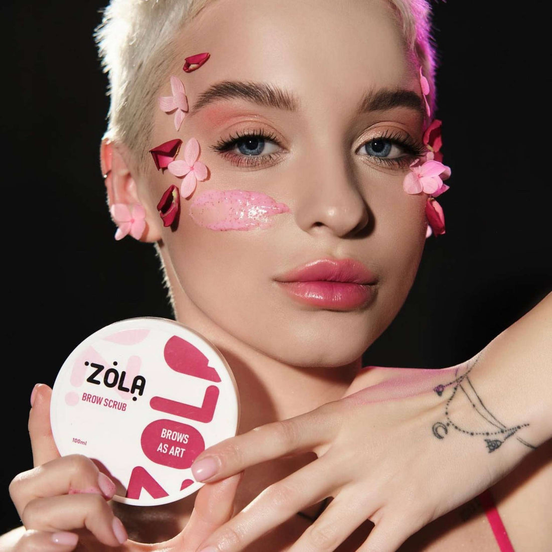 Gommage sourcils Zola