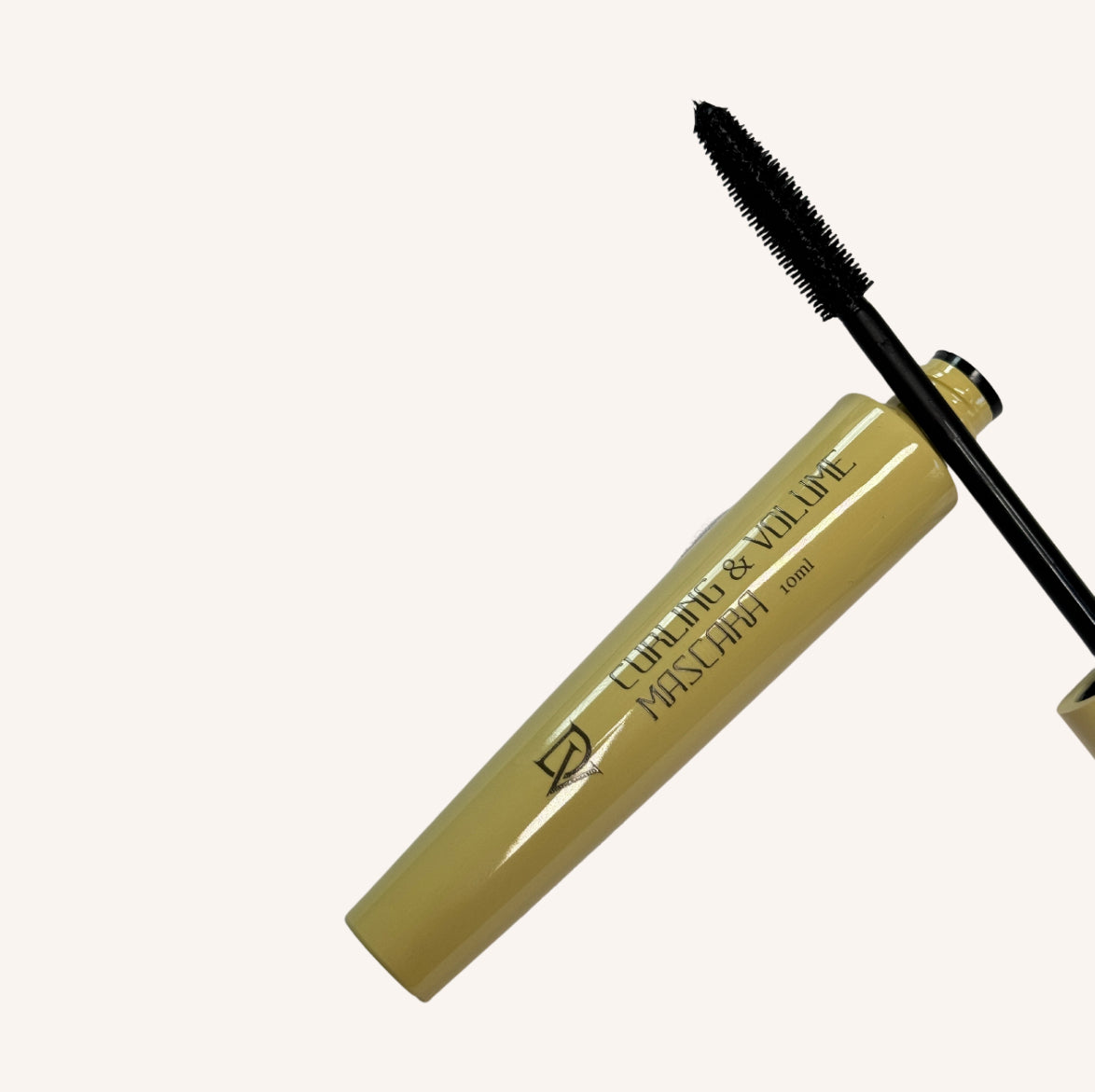 Tube Mascara Ultra Noir, compatible aux extensions de cils